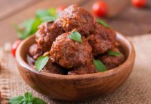 Receta de Albóndigas vegetarianas fácil para cuatro personas
